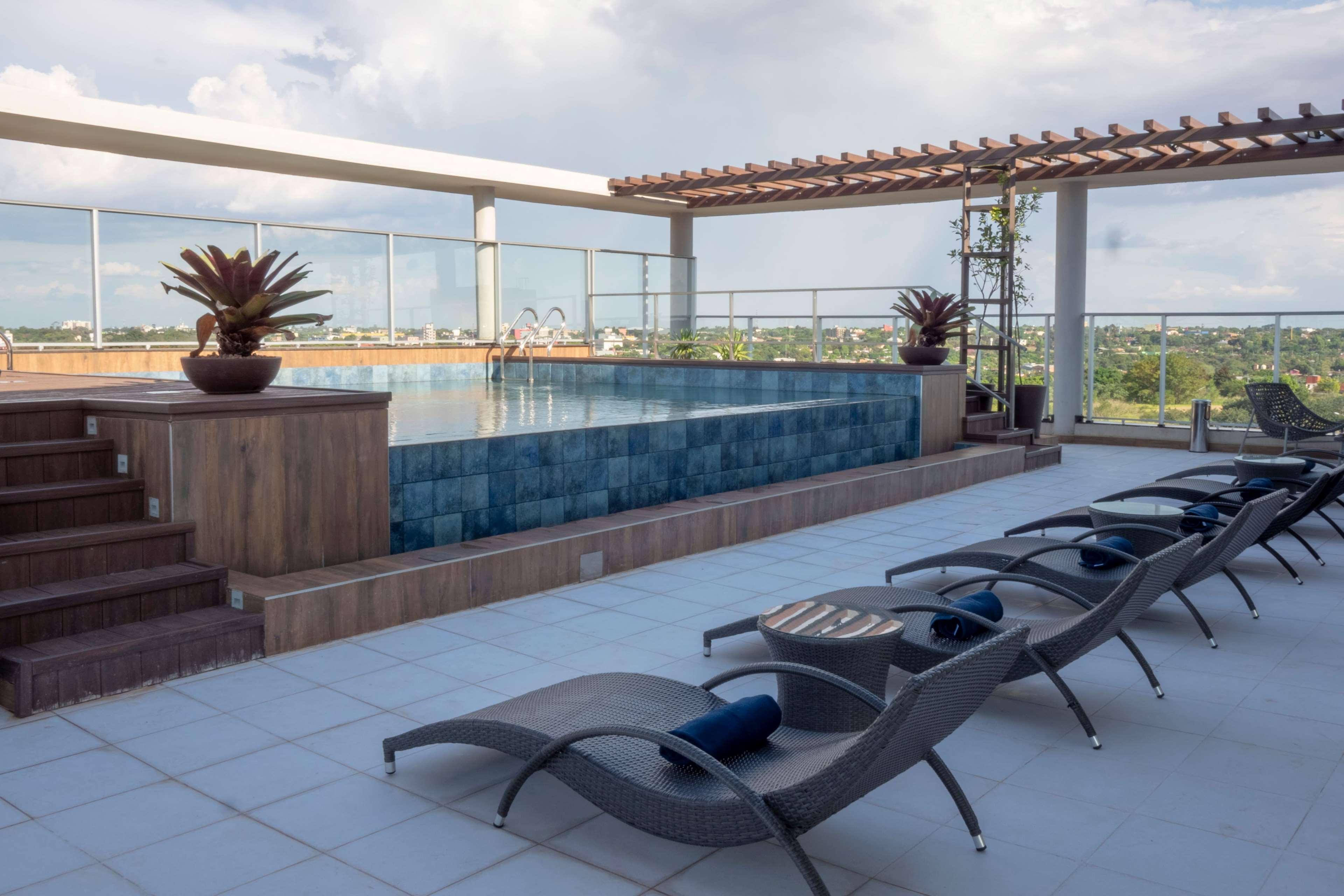 Dazzler by Wyndham Ciudad del Este Exterior foto